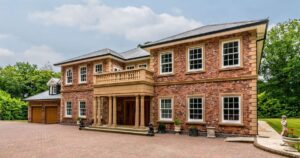 Birmingham-home-with-secret-underground-car-showroom-is-one-of-the-most-viewed-houses-for-sale-in-En